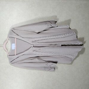 04526 Needleworks Avenue tan cotton 3/4 sleeve cardigan 22 / 24